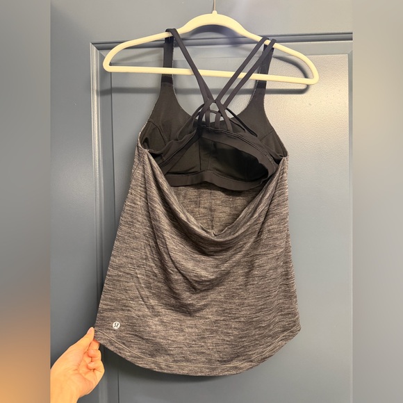 BUNDLE lululemon tops - Picture 7 of 11